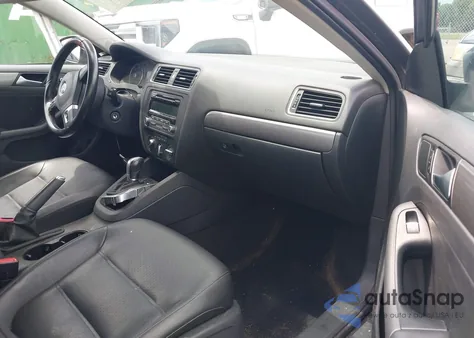 2014 Volkswagen Jetta 2.0L Tdi from USA, damaged, VIN 3VWLL7AJ0EM315242